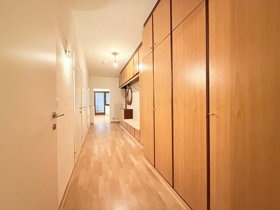 Ruhig gelegene Wohnung in der Nähe vom Klinikum – Bild 8