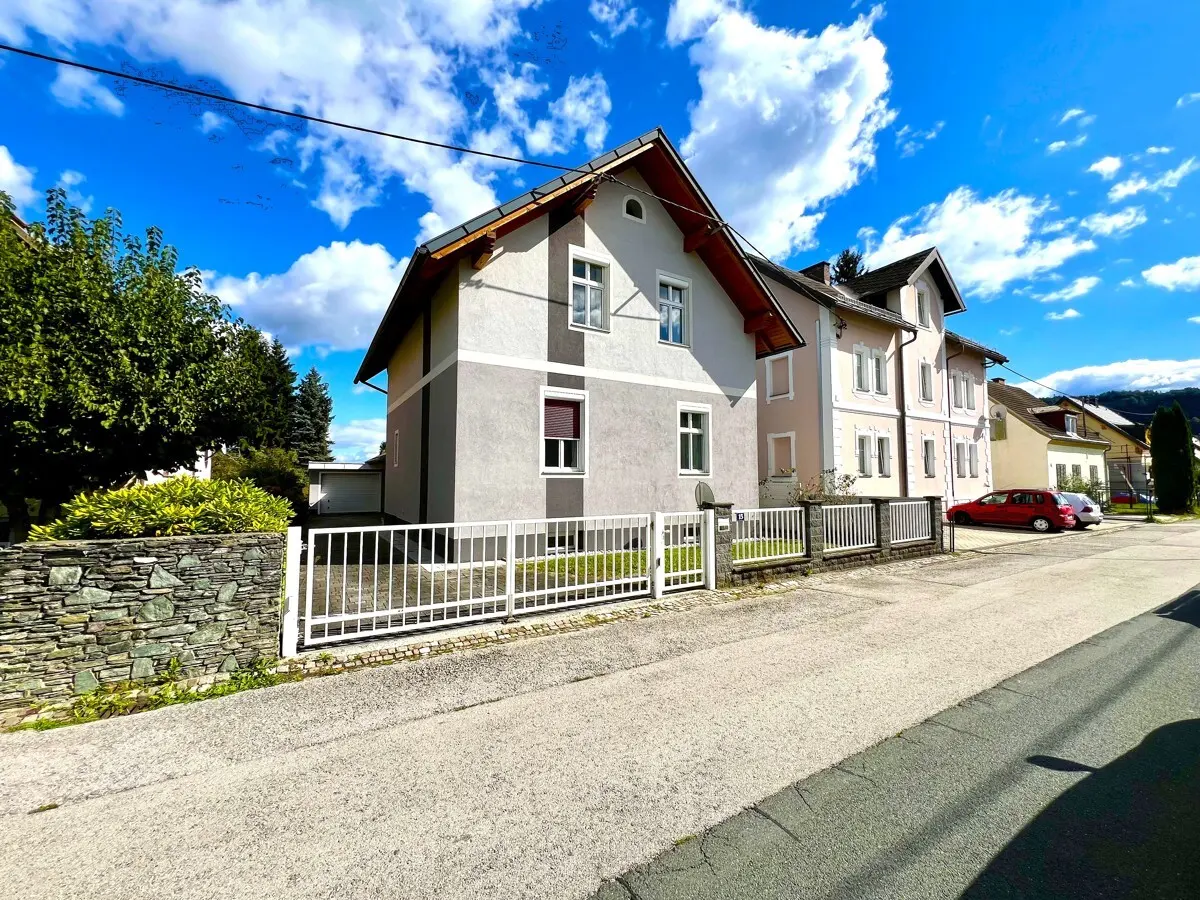 Gartenparadies inklusive Einfamilienhaus und Nebengebäude in Klagenfurt am Wörthersee – Bild 1