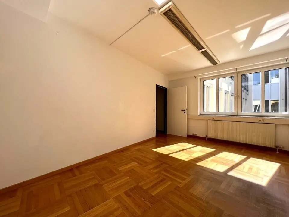 Büro 2