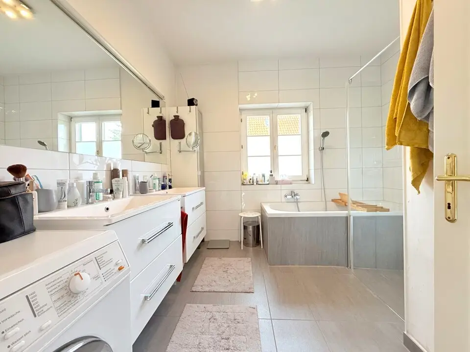 Ruhig gelegene 4 - Zimmer - Wohnung am Kreuzbergl – Bild 7