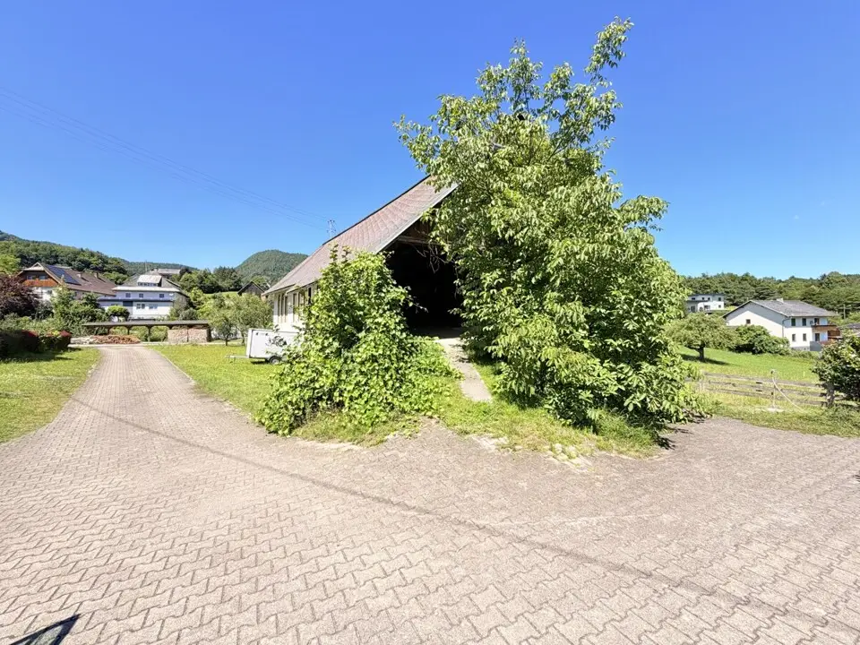Einzigartige Liegenschaft mit Stallgebäude und traumhaftem Blick auf Stausee & Karawanken – Bild 6