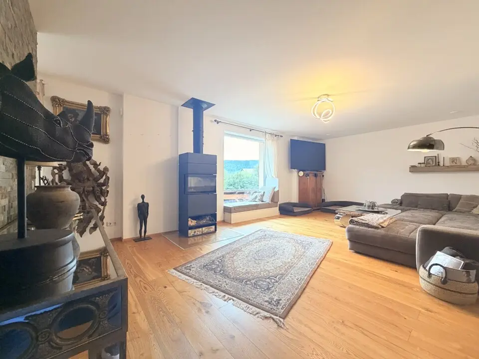 Absolute Ruhelage im Keutschacher Seental – Bauernhaus mit Pferdehof & 3 ha Grund – Bild 12