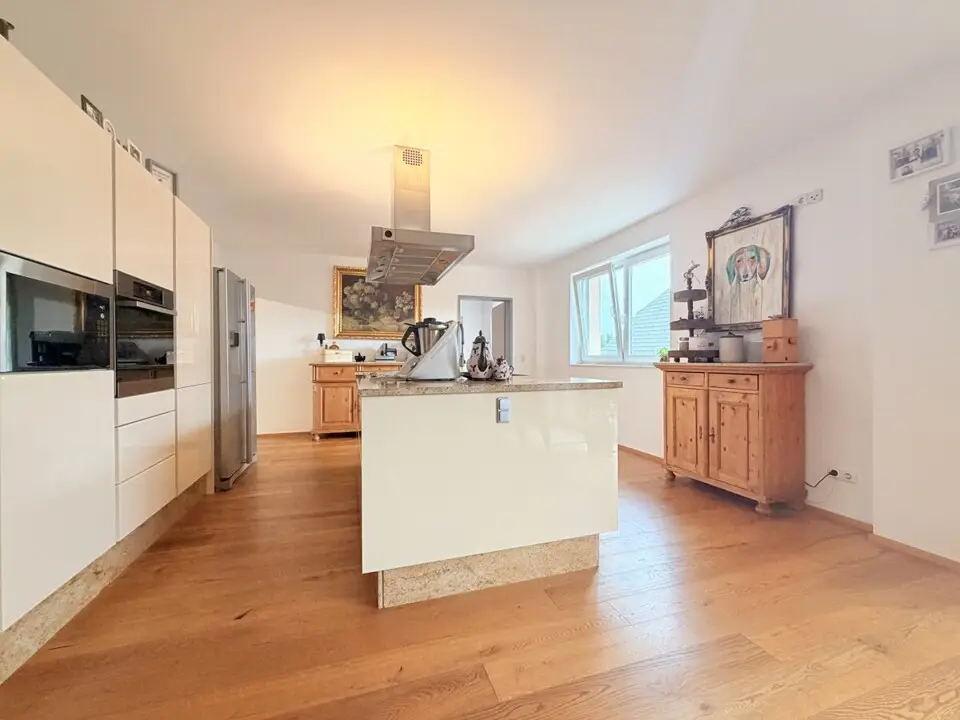 Absolute Ruhelage im Keutschacher Seental – Bauernhaus mit Pferdehof & 3 ha Grund – Bild 8