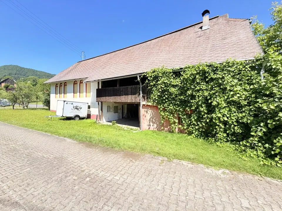 Einzigartige Liegenschaft mit Stallgebäude und traumhaftem Blick auf Stausee & Karawanken – Bild 10