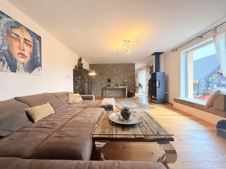 Absolute Ruhelage im Keutschacher Seental – Bauernhaus mit Pferdehof & 3 ha Grund – Bild 11